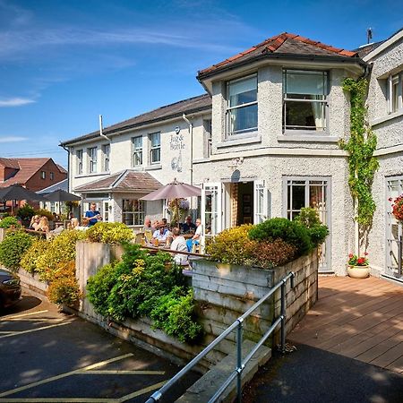 The Jug And Bottle Hotel Heswall Exterior photo